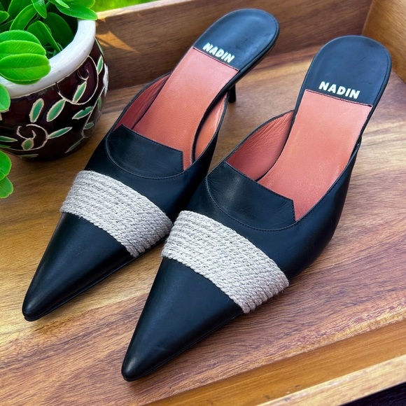 NADIN Black Leather Kitten Heels Mules | Size 37 EU
/ 7 US | Made in Italy - Picture 1 of 12